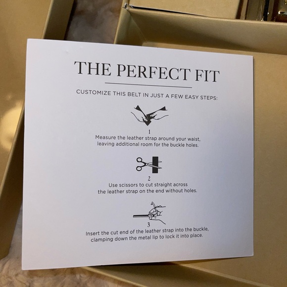 MK Reversible Interchangeable Belt - Picture 6 of 11